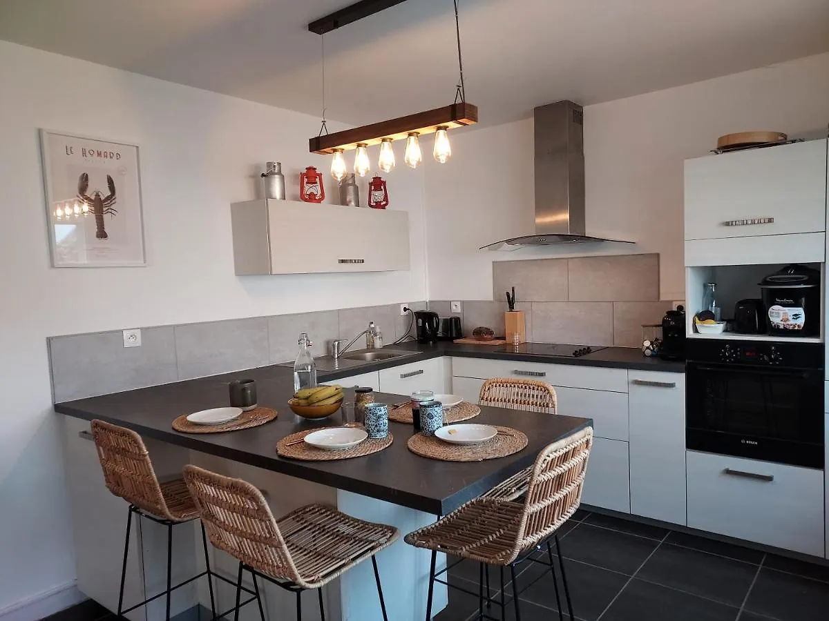 Maison Au Coeur Du Bourg, Plages A Pied Plougasnou 0*,